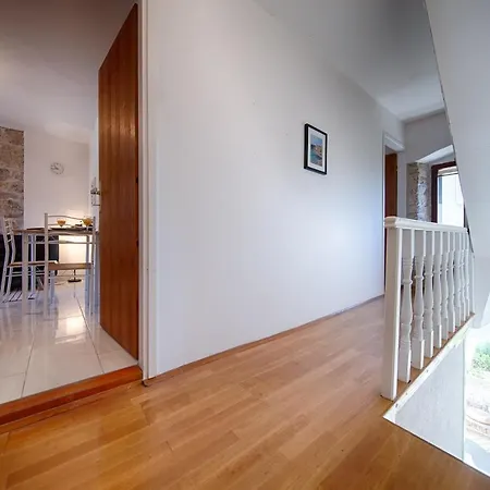 Villa Stone Komiža