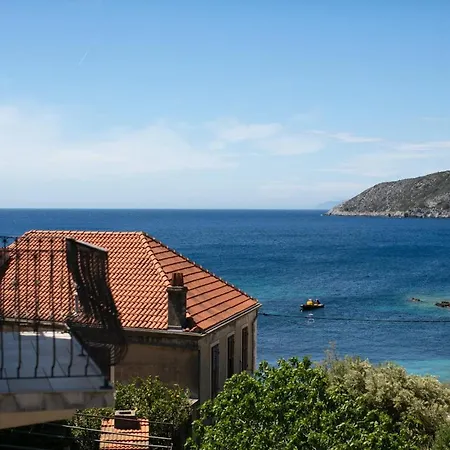Villa Stone